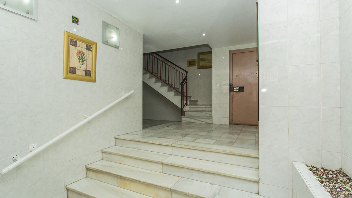 25 Bed Commercial unit for sale in Torrevieja Costa Blanca, Alicante, Spain