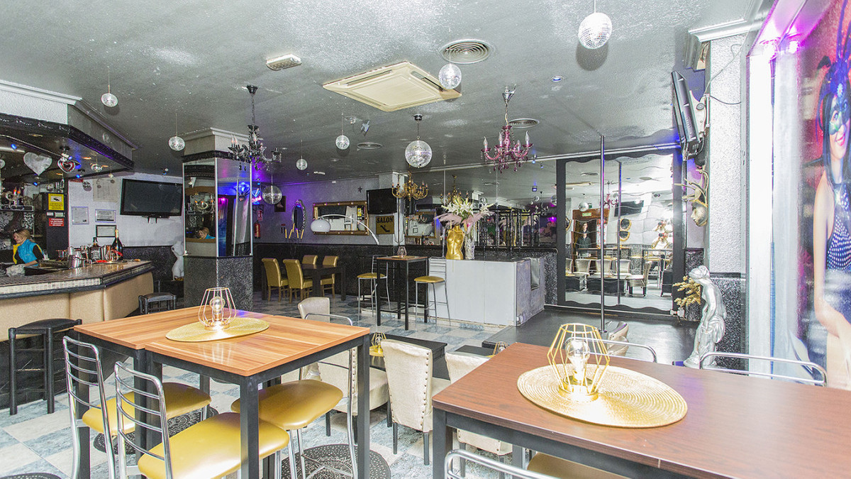 25 Bed Commercial unit for sale in Torrevieja Costa Blanca, Alicante, Spain