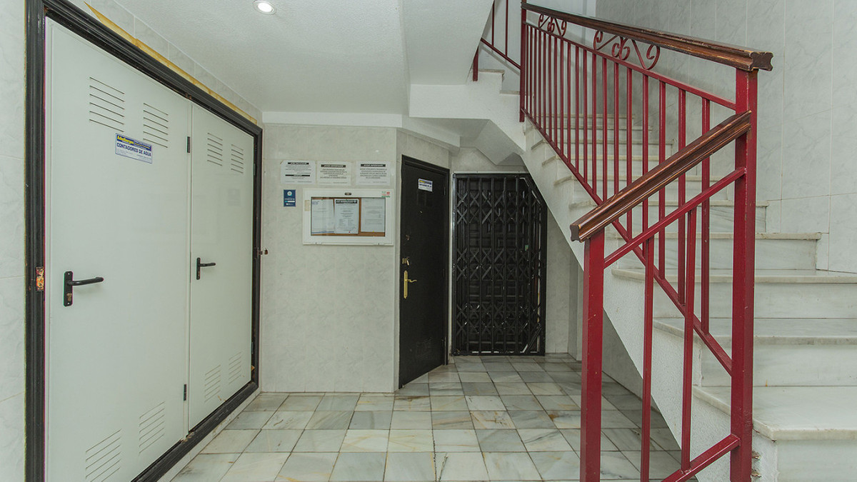 25 Bed Commercial unit for sale in Torrevieja Costa Blanca, Alicante, Spain