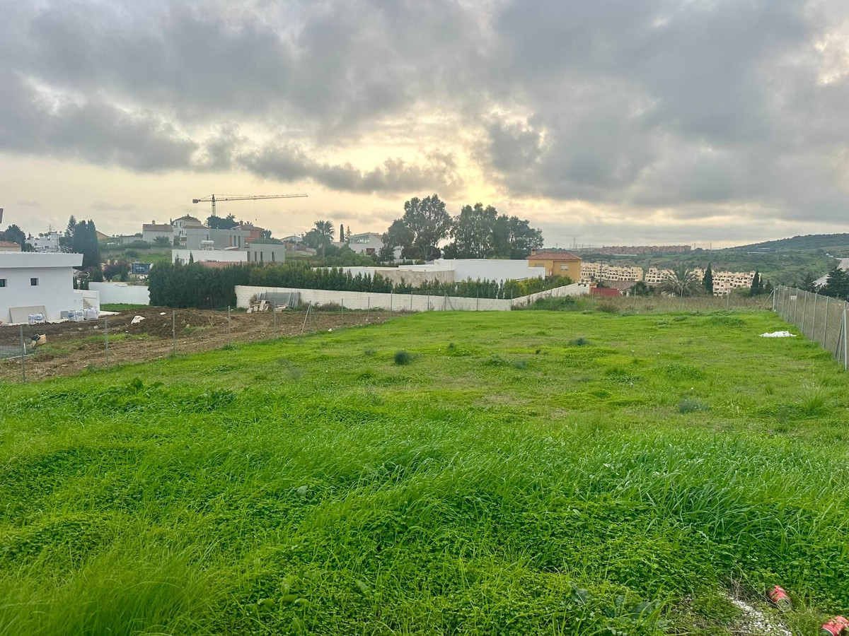 Se vende Terreno Urbano  en Costa Del Sol, Málaga, España