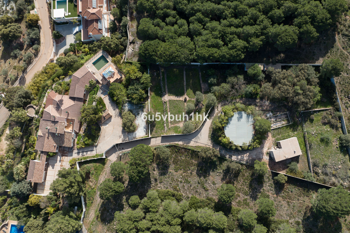 13 Bed Townhouse for sale in Alhaurín El Grande Costa Del Sol, Málaga, Spain