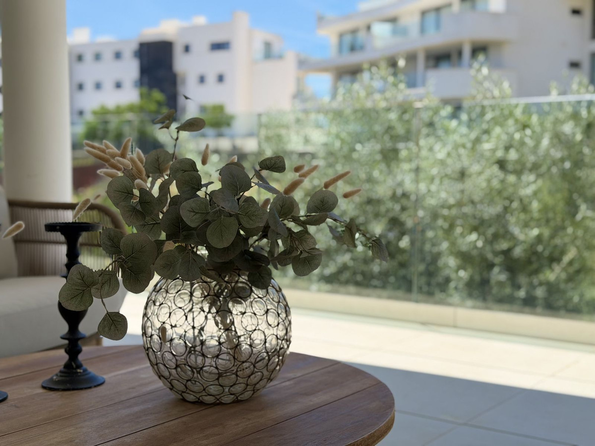 3 Bed Apartment for sale in Fuengirola Costa Del Sol, Málaga, Spain