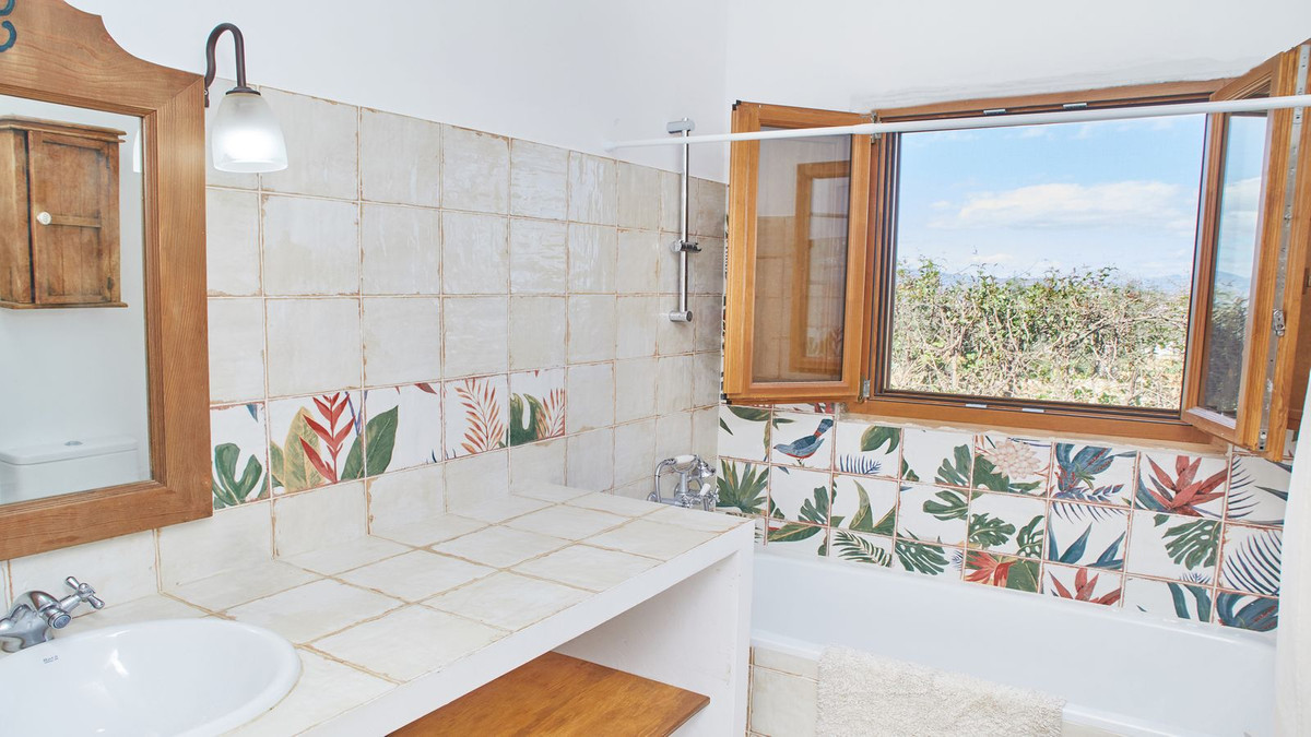 3 Bed Townhouse for sale in Alhaurín El Grande Costa Del Sol, Málaga, Spain