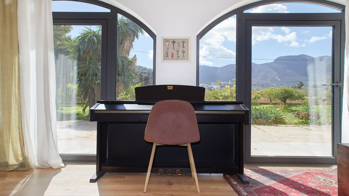 3 Bed Townhouse for sale in Alhaurín El Grande Costa Del Sol, Málaga, Spain