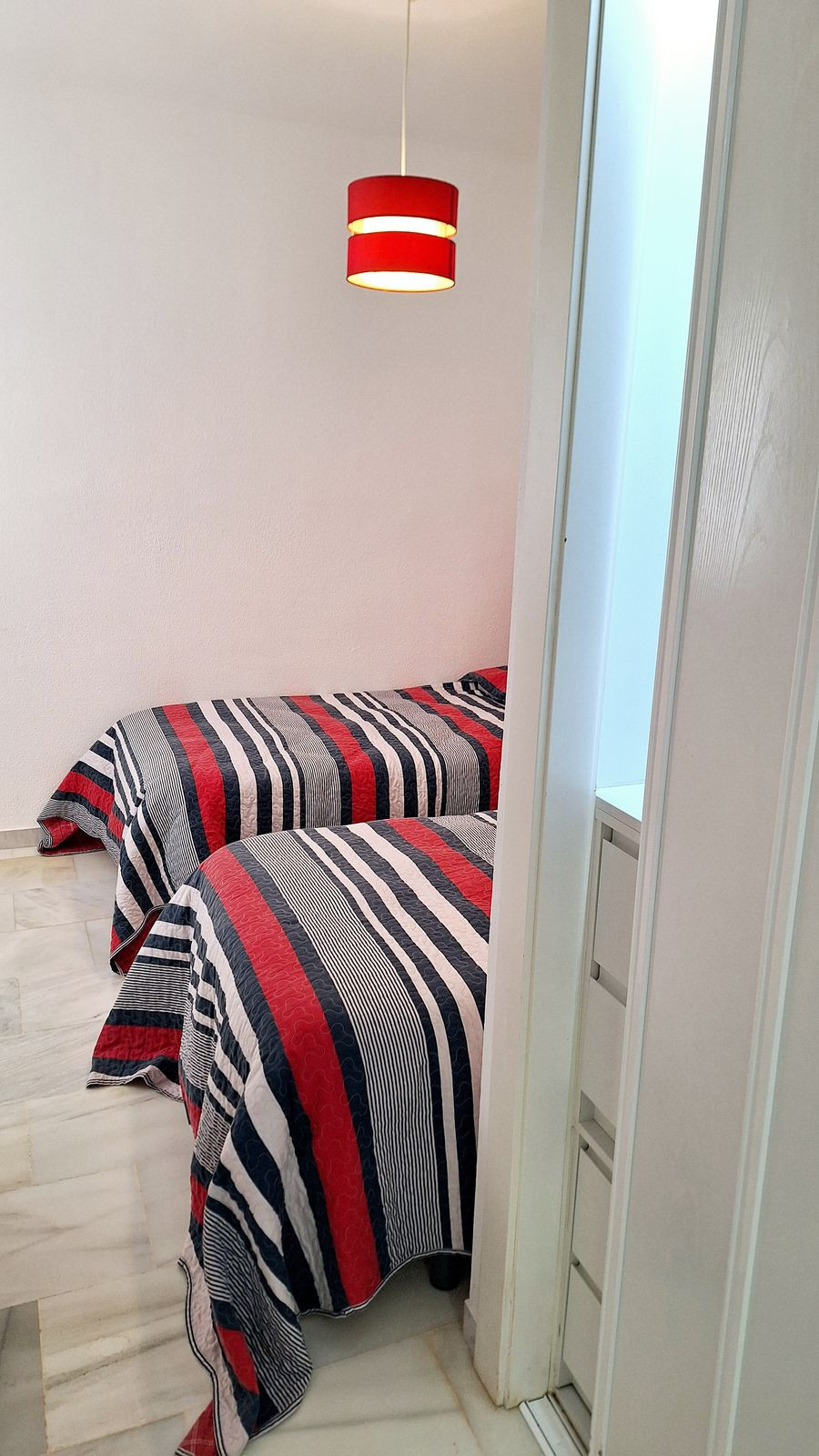 Se vende Apartamento Planta Baja de 3 dormitorios en Costa Del Sol, Málaga, España