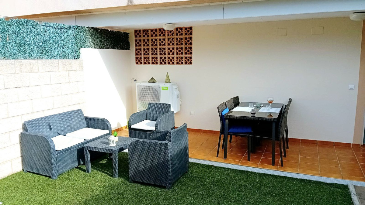 Se vende Apartamento Planta Baja de 3 dormitorios en Costa Del Sol, Málaga, España