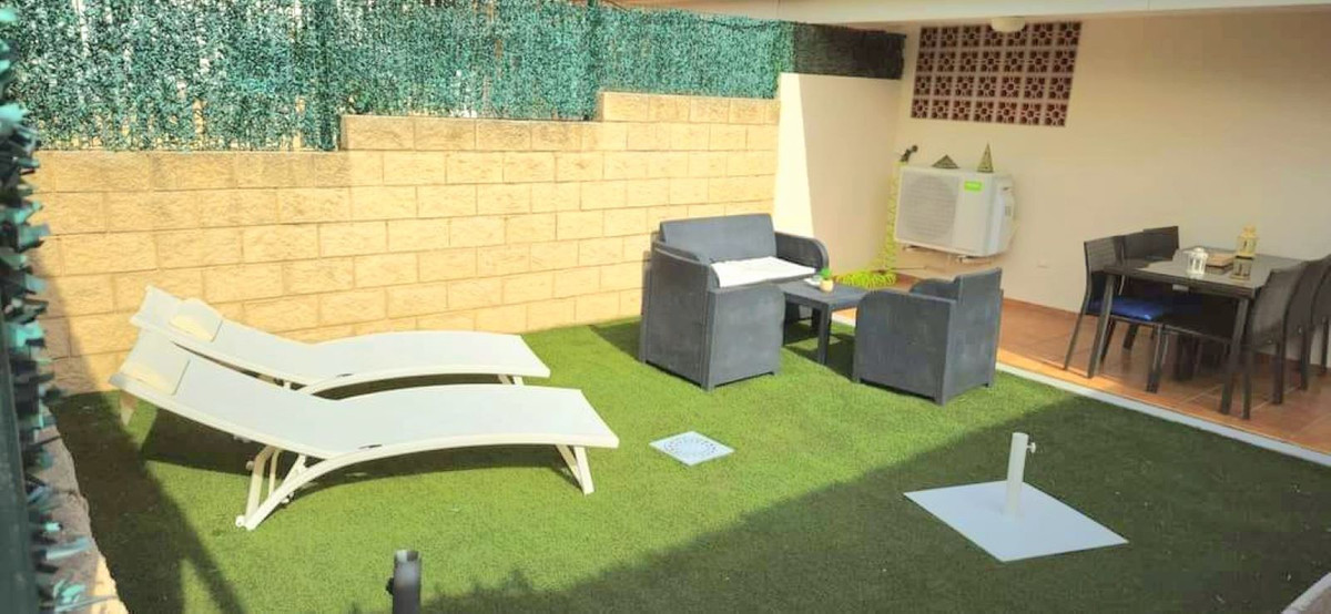 Se vende Apartamento Planta Baja de 3 dormitorios en Costa Del Sol, Málaga, España