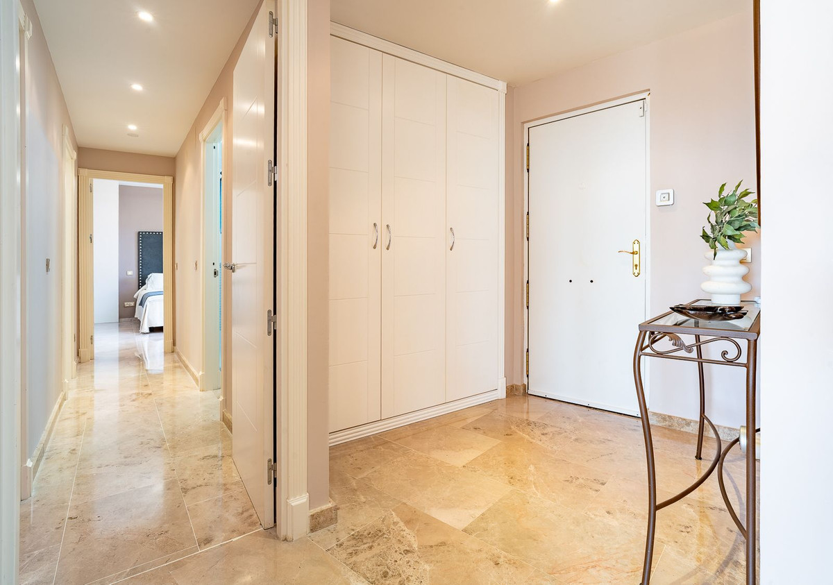 3 Bed Apartment for sale in Riviera Del Sol Costa Del Sol, Málaga, Spain