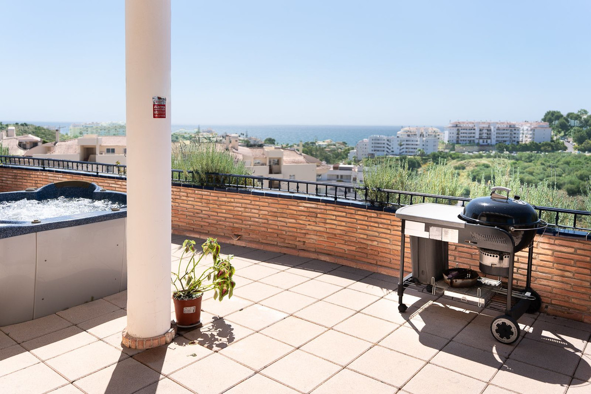 3 Bed Apartment for sale in Riviera Del Sol Costa Del Sol, Málaga, Spain