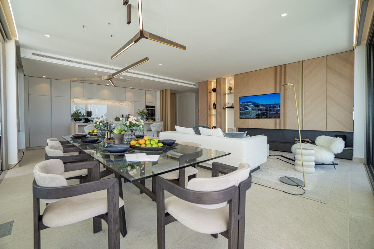 3 Bed Apartment for sale in La Quinta Costa Del Sol, Málaga, Spain