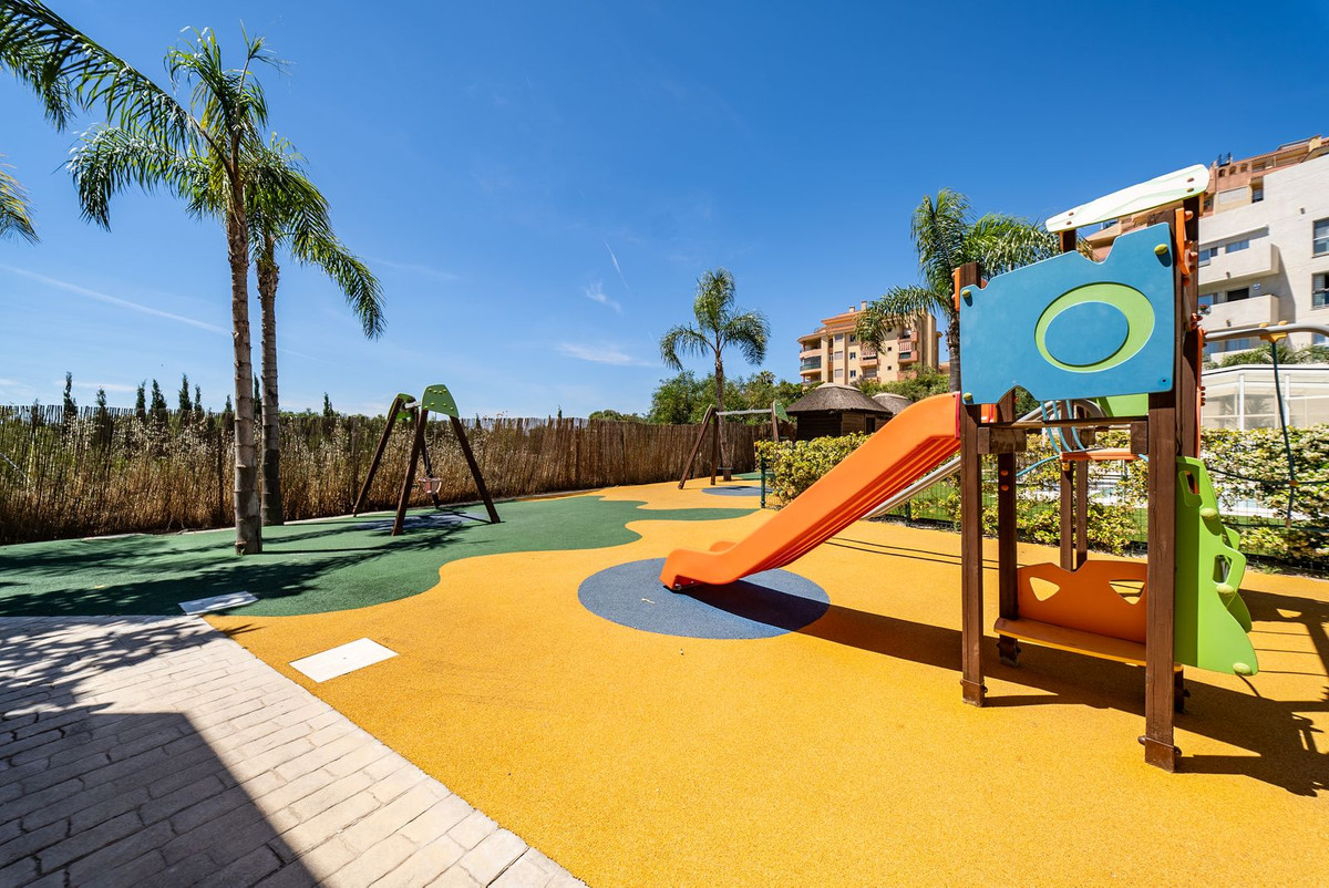 3 Bed Apartment for sale in Riviera Del Sol Costa Del Sol, Málaga, Spain