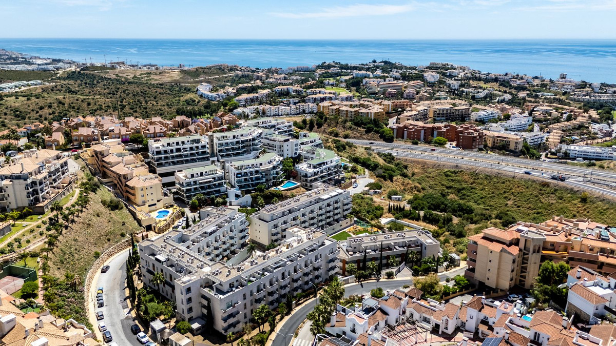 3 Bed Apartment for sale in Riviera Del Sol Costa Del Sol, Málaga, Spain