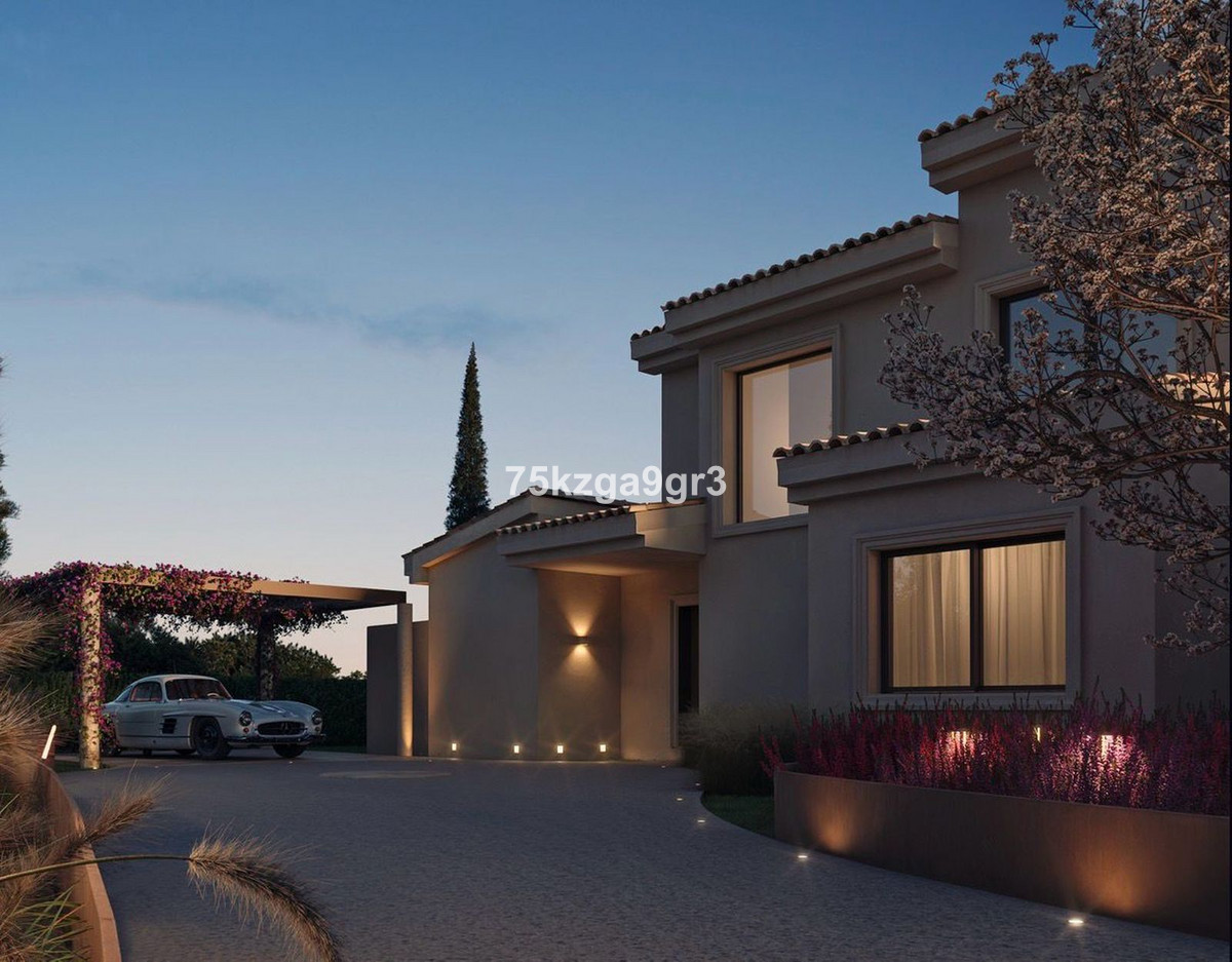 Se vende Villa - Chalet de 4 dormitorios en Costa Del Sol, Málaga, España