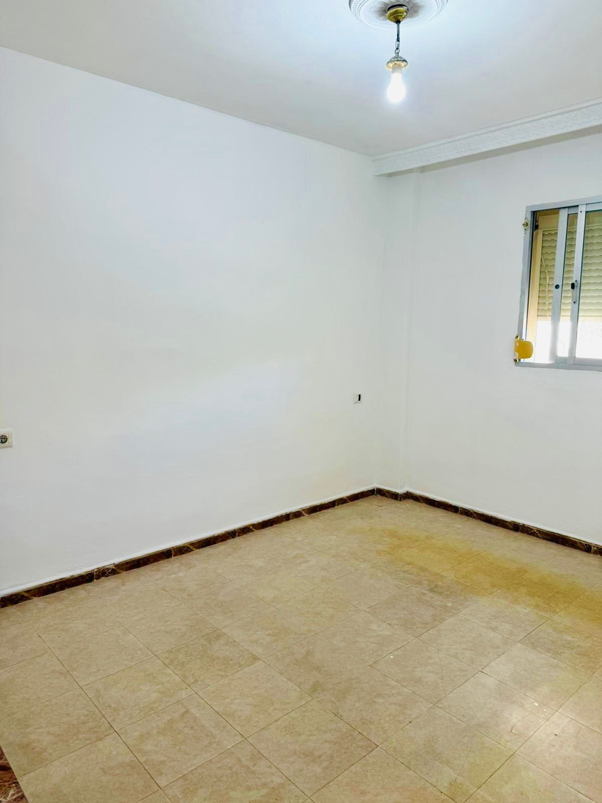 Se vende Apartamento Planta Media de 3 dormitorios en Costa Del Sol, Málaga, España