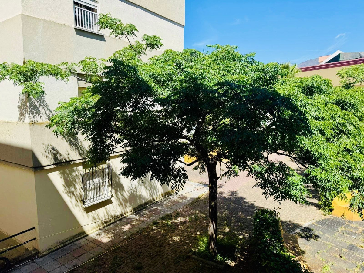 Se vende Apartamento Planta Media de 3 dormitorios en Costa Del Sol, Málaga, España