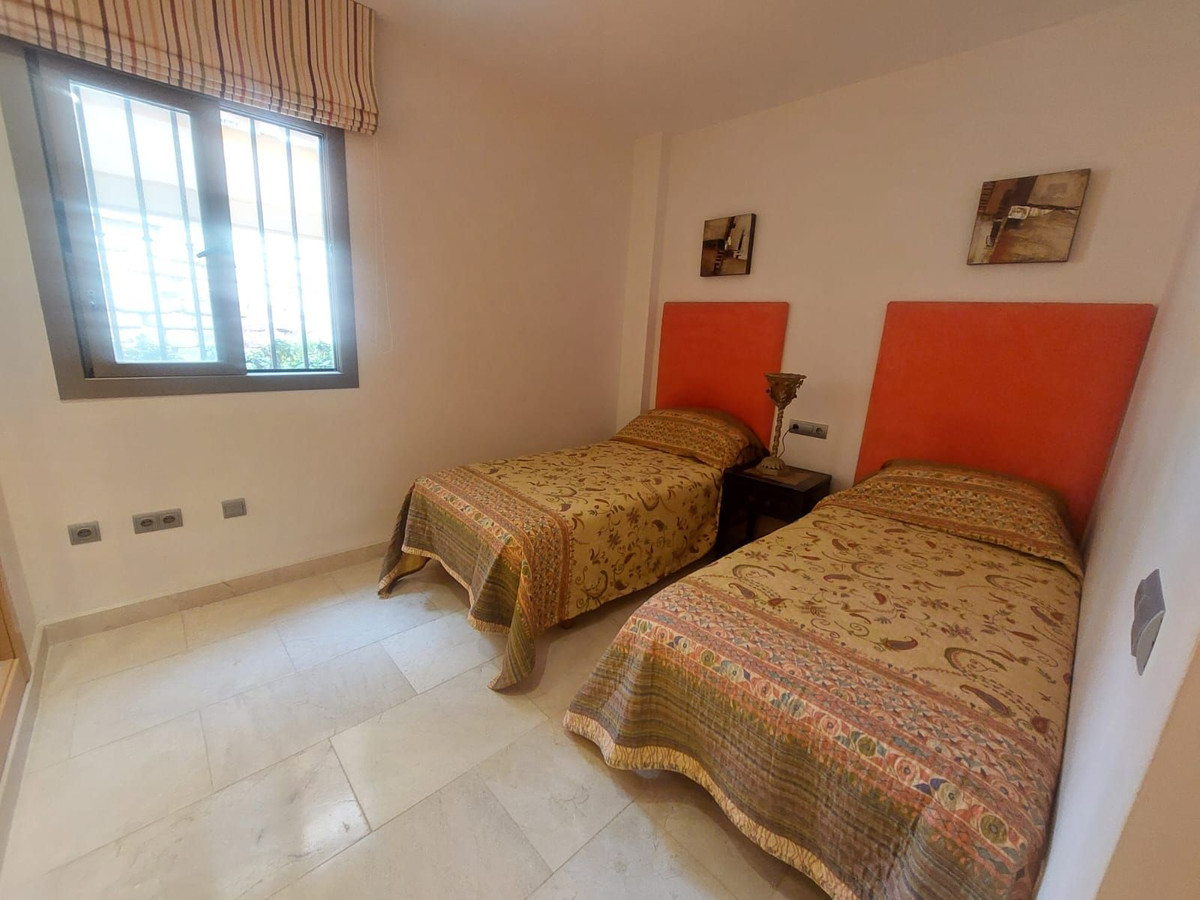 2 Bed Apartment for sale in Benahavís Costa Del Sol, Málaga, Spain