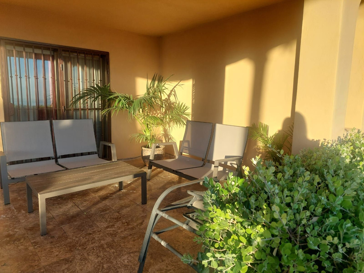 2 Bed Apartment for sale in Benahavís Costa Del Sol, Málaga, Spain