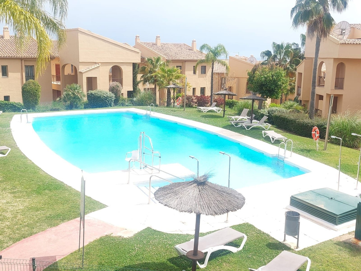 2 Bed Apartment for sale in Benahavís Costa Del Sol, Málaga, Spain