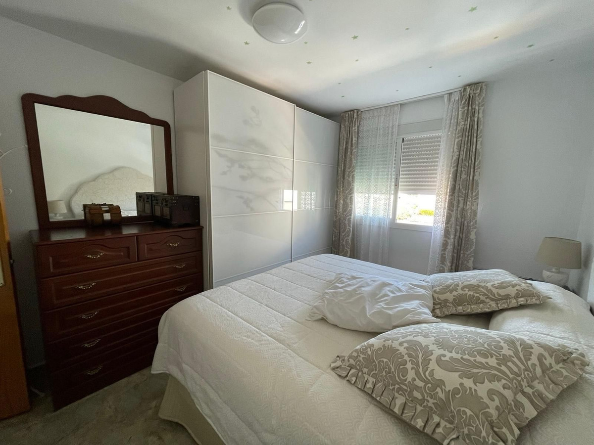 4 Bed Apartment for sale in San Pedro De Alcántara Costa Del Sol, Málaga, Spain