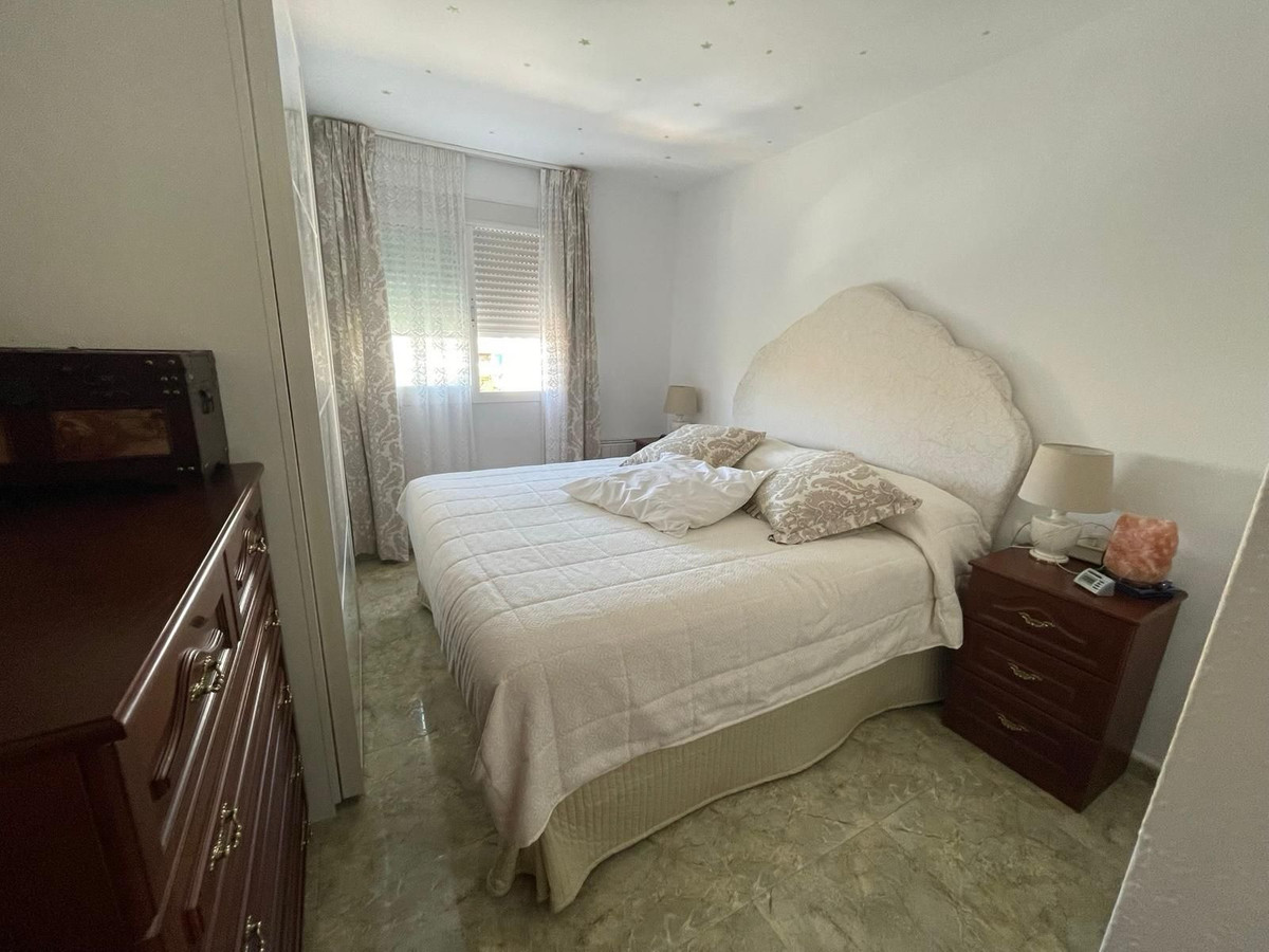 4 Bed Apartment for sale in San Pedro De Alcántara Costa Del Sol, Málaga, Spain