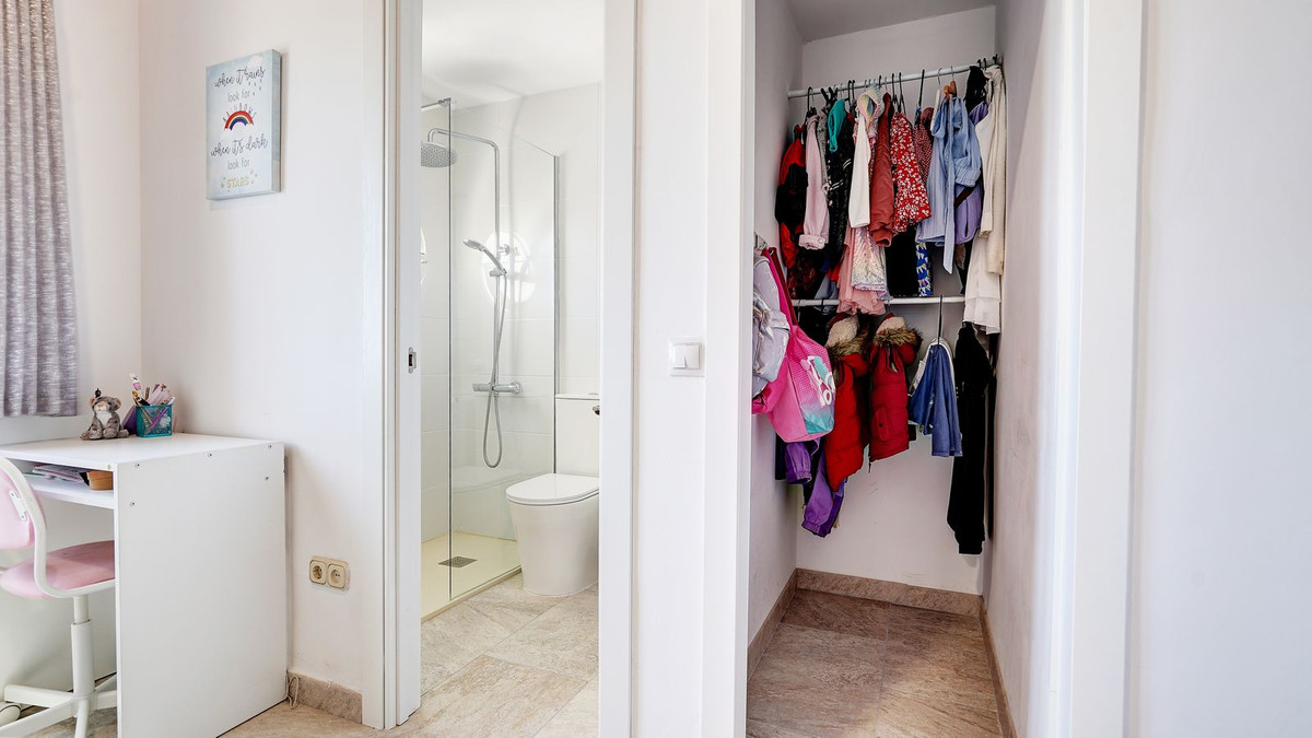 4 Bed Townhouse for sale in Calahonda Costa Del Sol, Málaga, Spain