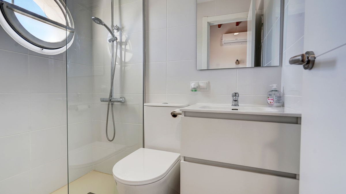 4 Bed Townhouse for sale in Calahonda Costa Del Sol, Málaga, Spain