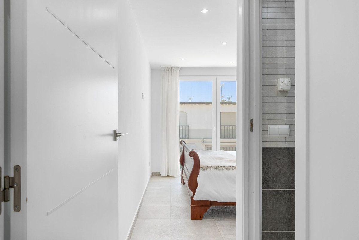 Se vende Adosada de 3 dormitorios en Costa Del Sol, Málaga, España