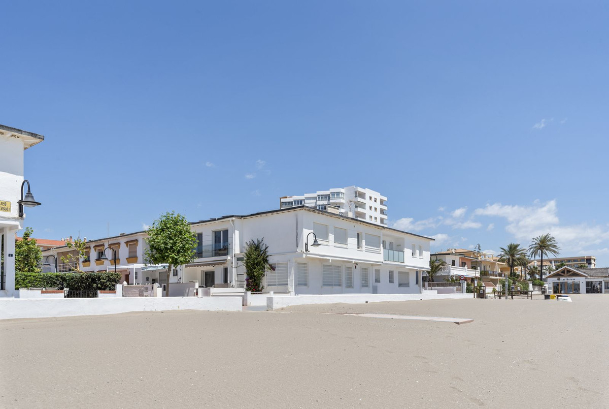 Se vende Adosada de 3 dormitorios en Costa Del Sol, Málaga, España