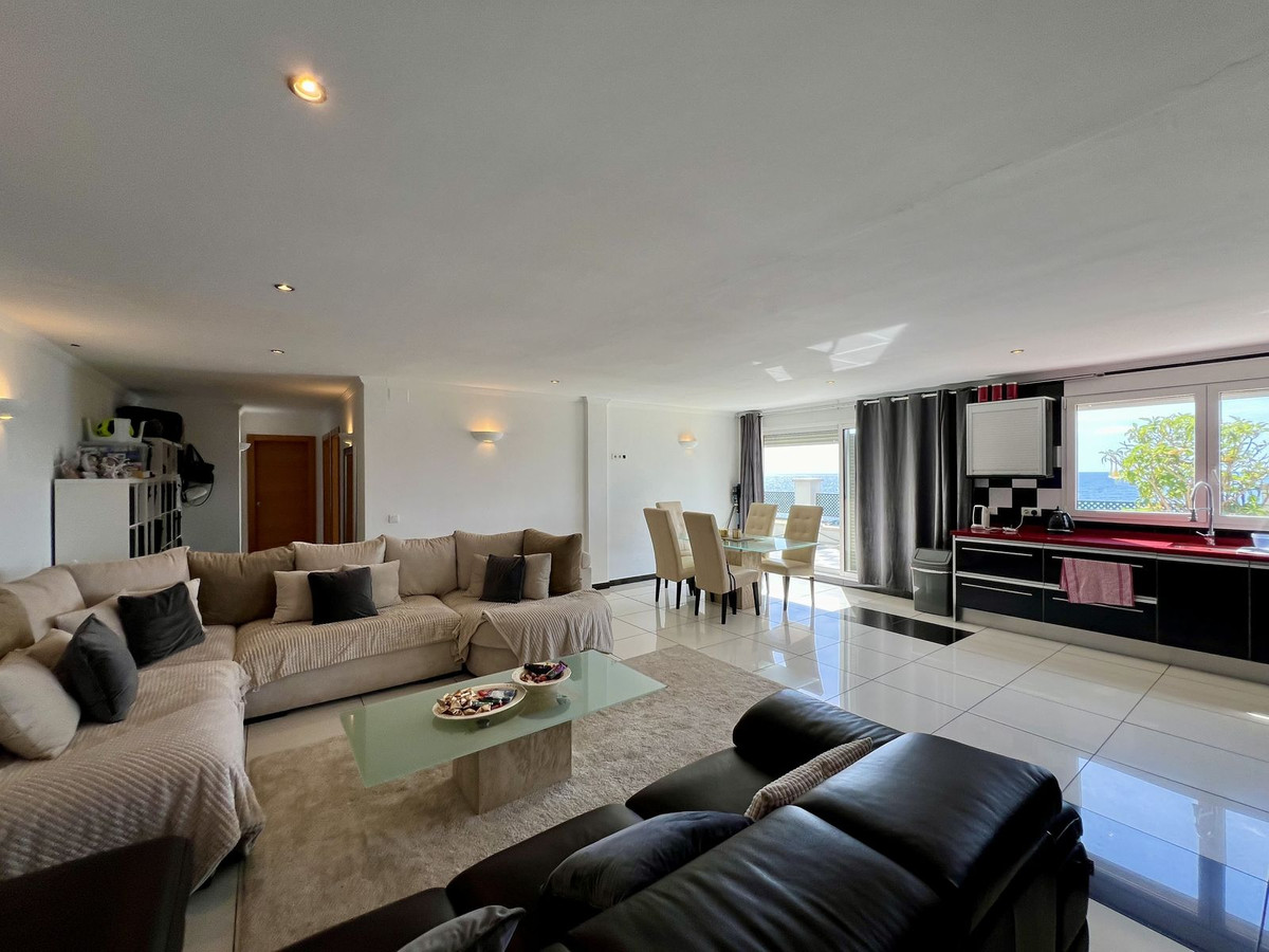 5 Bed Townhouse for sale in El Chaparral Costa Del Sol, Málaga, Spain