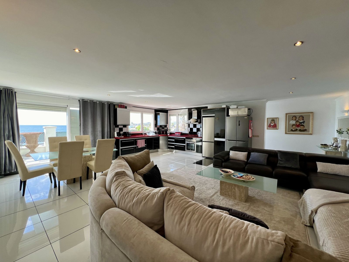 5 Bed Townhouse for sale in El Chaparral Costa Del Sol, Málaga, Spain