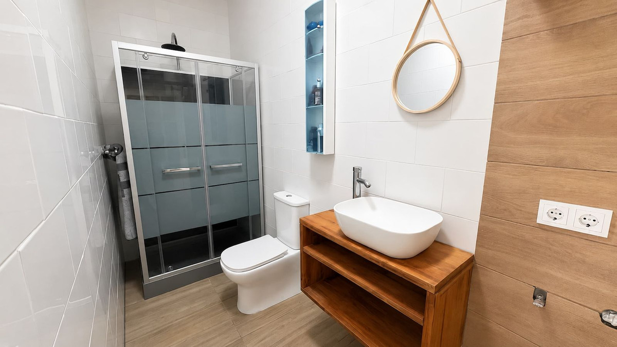 Se vende Oficina  en Costa Del Sol, Málaga, España