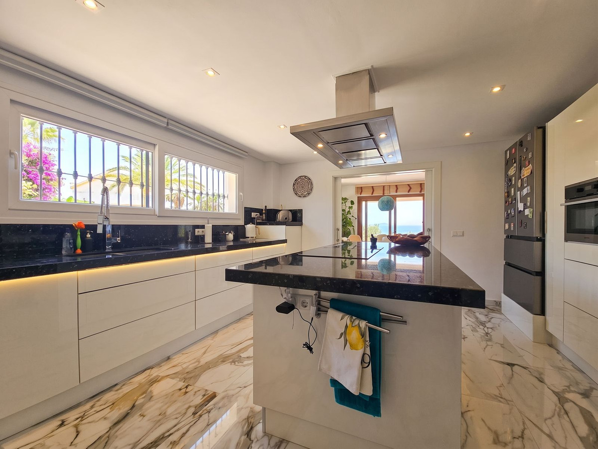 4 Bed Townhouse for sale in Mijas Costa Del Sol, Málaga, Spain