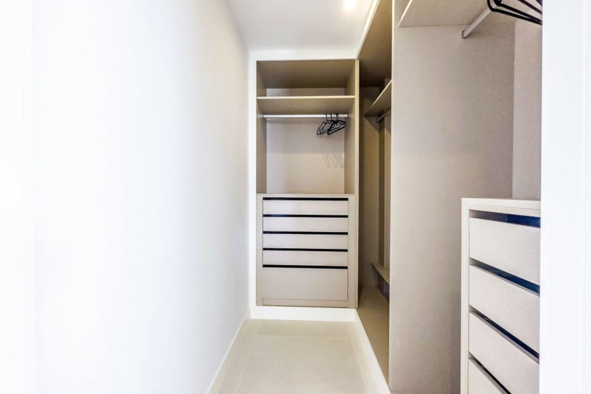 2 Bed Apartment for sale in Fuengirola Costa Del Sol, Málaga, Spain