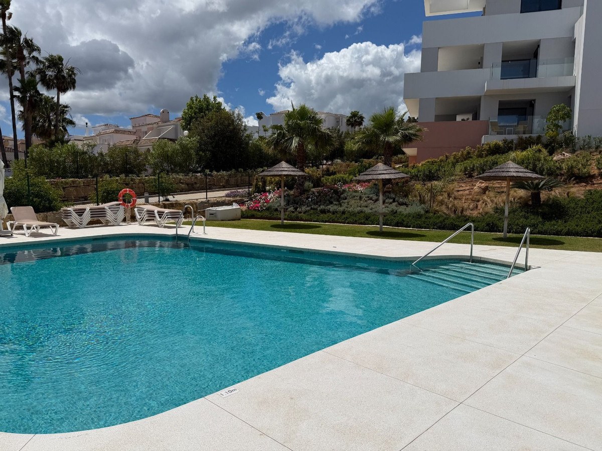 3 Bed Apartment for sale in Casares Costa Del Sol, Málaga, Spain