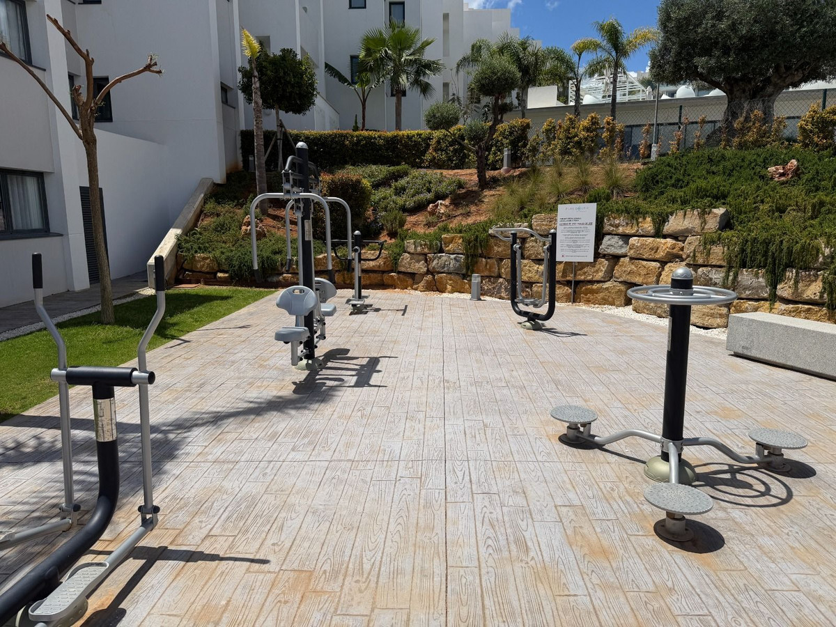 3 Bed Apartment for sale in Casares Costa Del Sol, Málaga, Spain