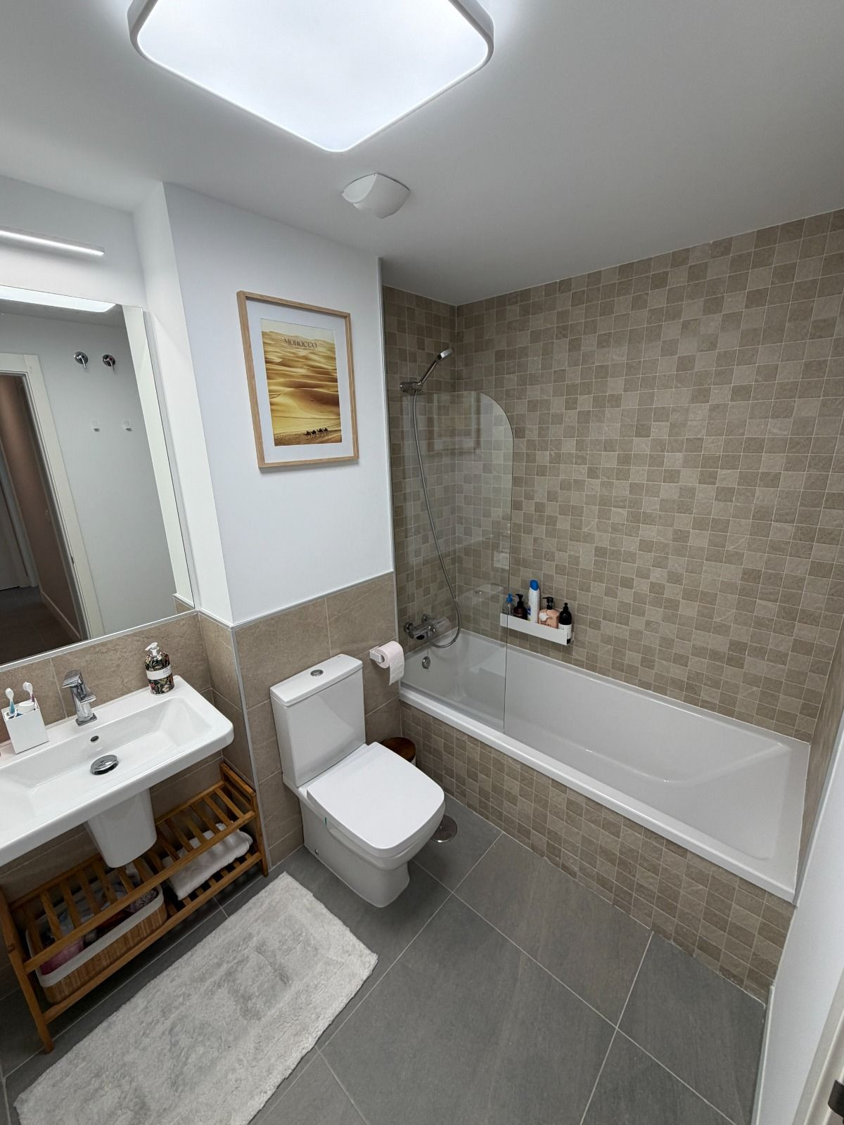 3 Bed Apartment for sale in Casares Costa Del Sol, Málaga, Spain