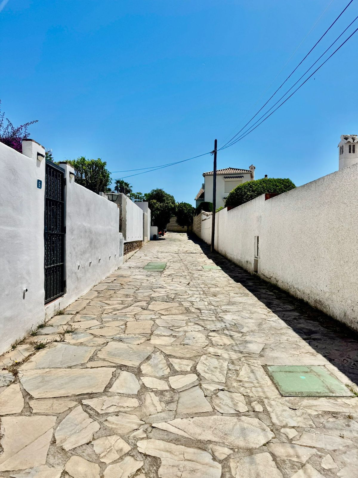 2 Bed Townhouse for sale in Calahonda Costa Del Sol, Málaga, Spain