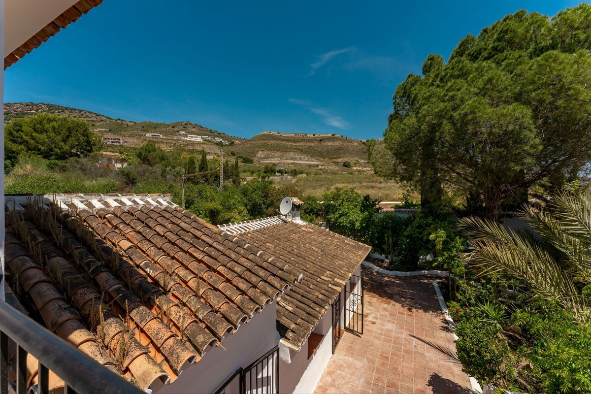 6 Bed Townhouse for sale in Alhaurín El Grande Costa Del Sol, Málaga, Spain