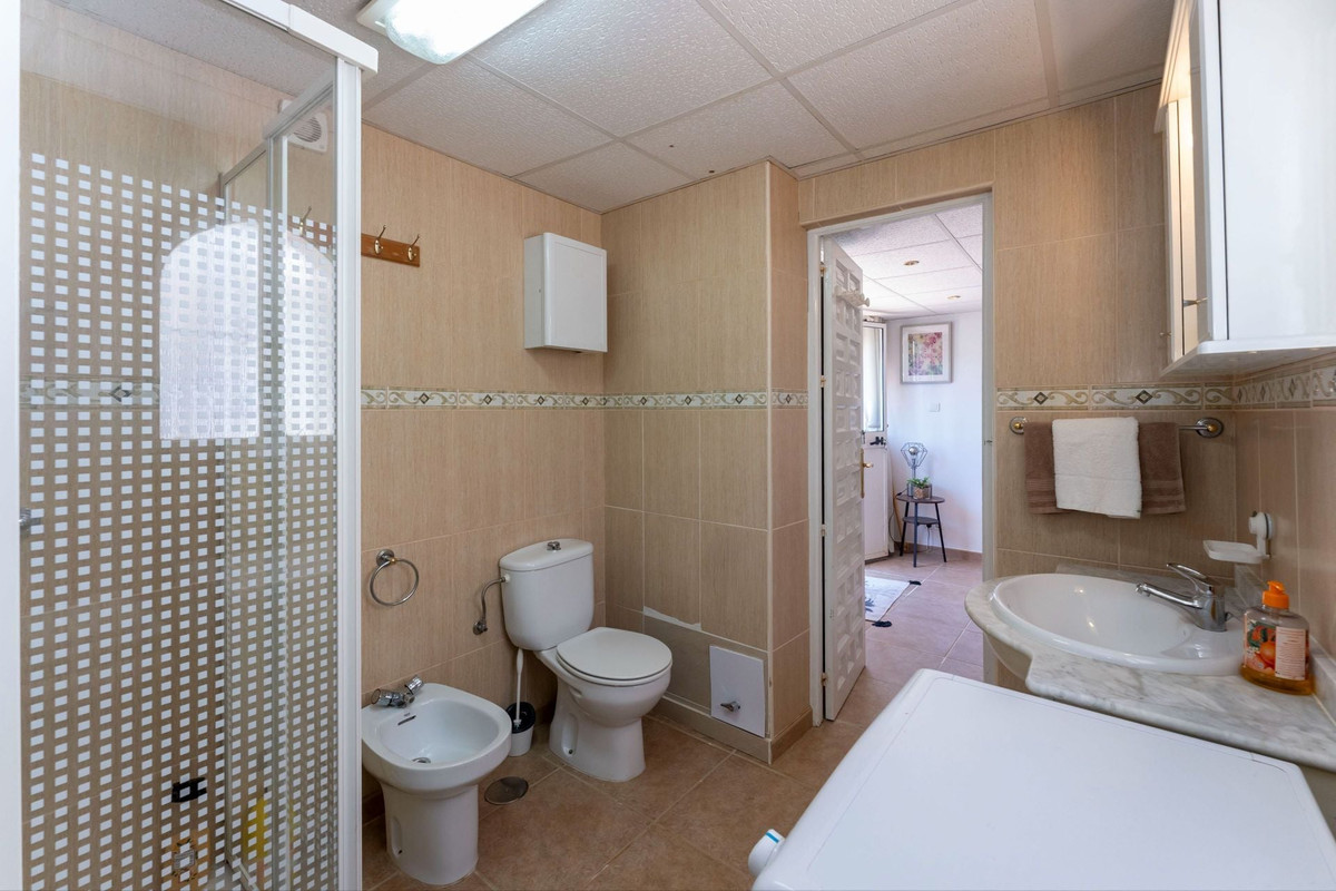 6 Bed Townhouse for sale in Alhaurín El Grande Costa Del Sol, Málaga, Spain