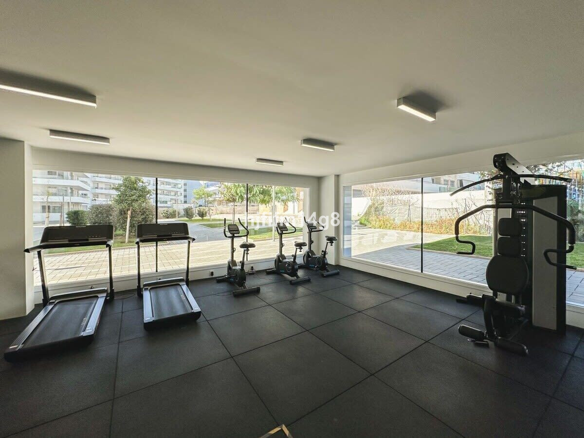 Se vende Apartamento Planta Media de 2 dormitorios en Costa Del Sol, Málaga, España