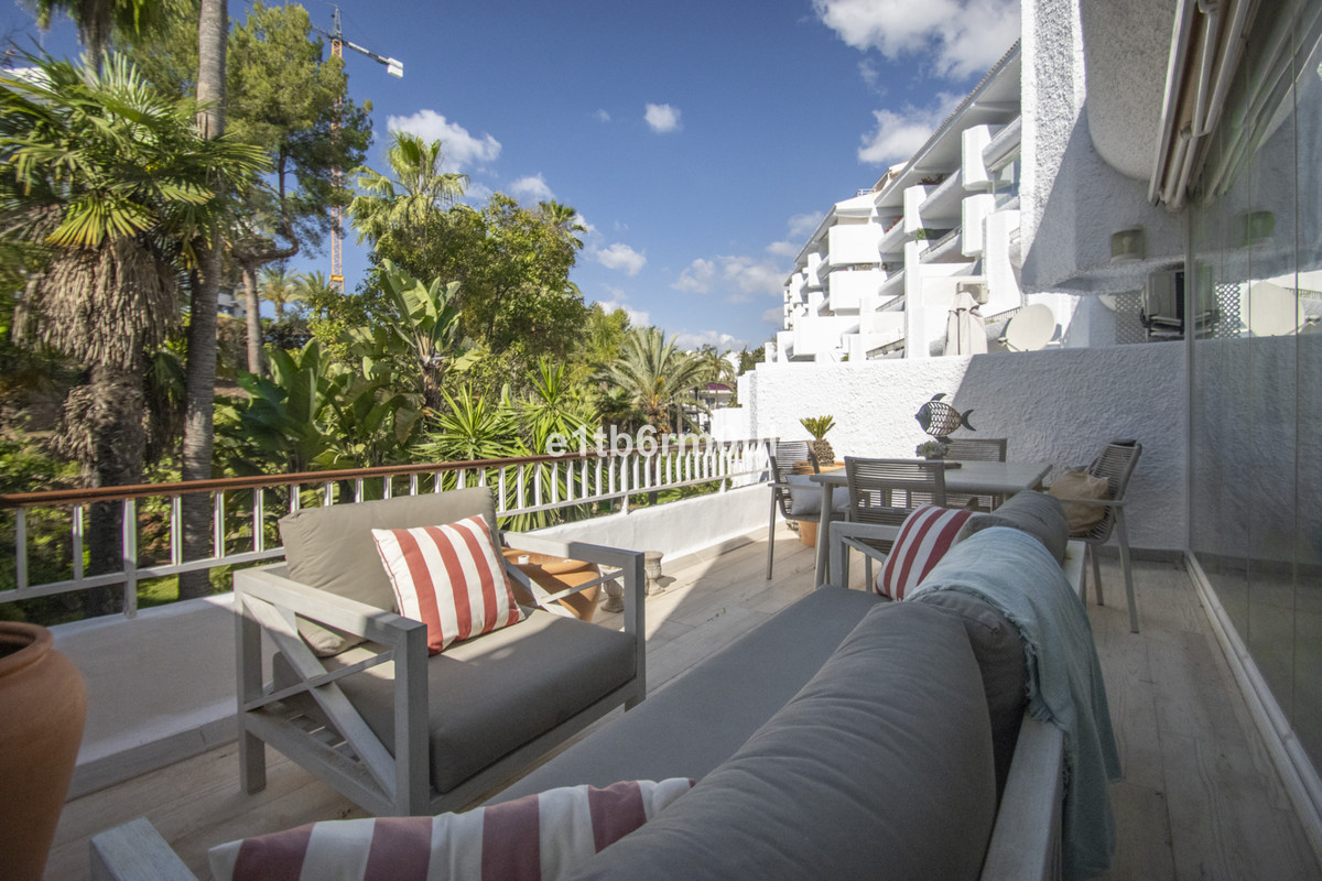 1 Bed Apartment for sale in The Golden Mile Costa Del Sol, Málaga, Spain