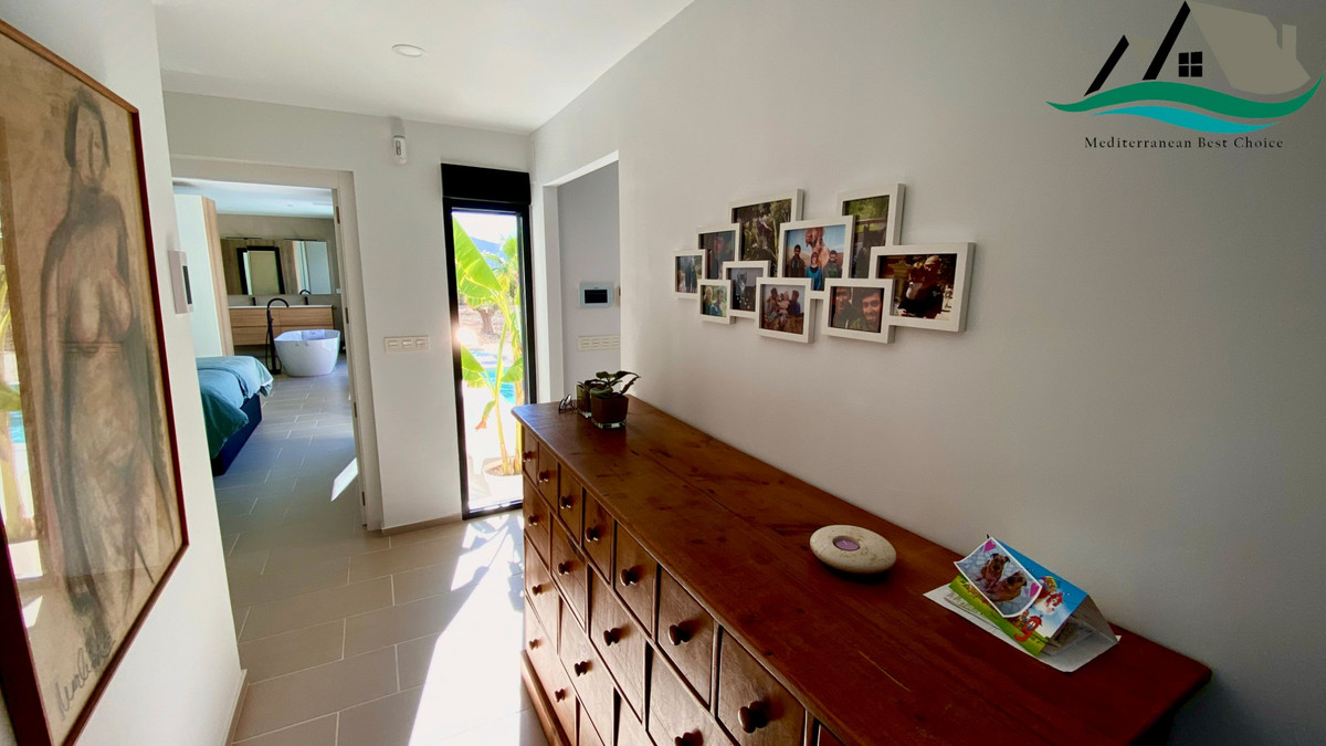 Se vende Villa - Chalet de 3 dormitorios en Costa Blanca, Alicante, España