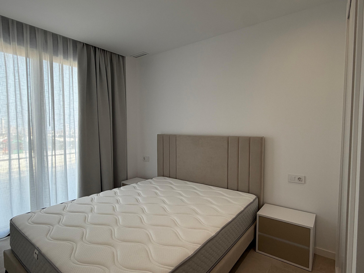 Se vende Apartamento Planta Media de 2 dormitorios en Costa Blanca, Alicante, España
