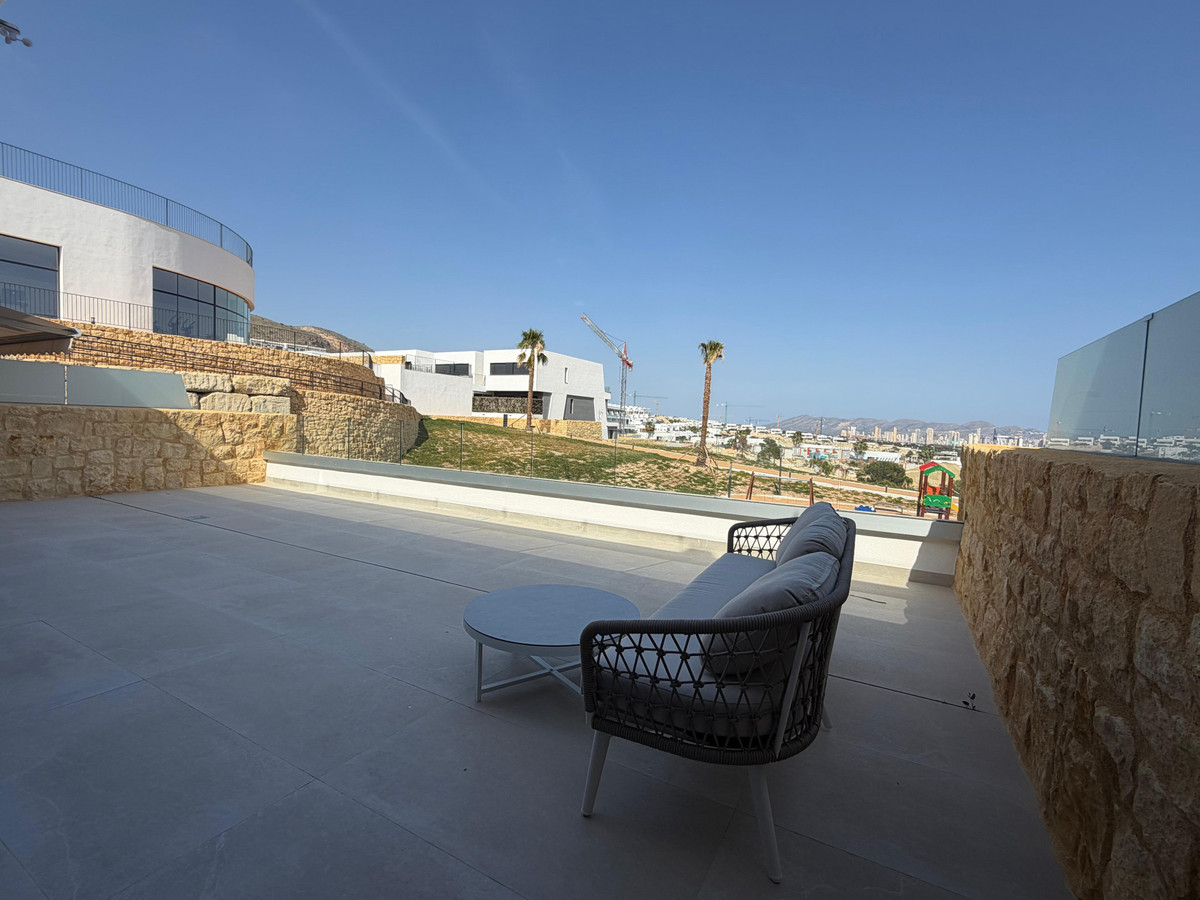 Se vende Apartamento Planta Media de 2 dormitorios en Costa Blanca, Alicante, España