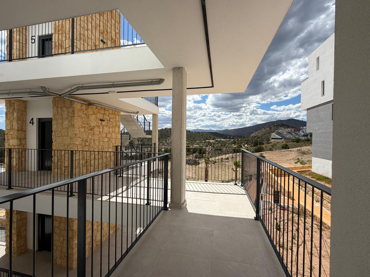 Se vende Apartamento Planta Media de 2 dormitorios en Costa Blanca, Alicante, España