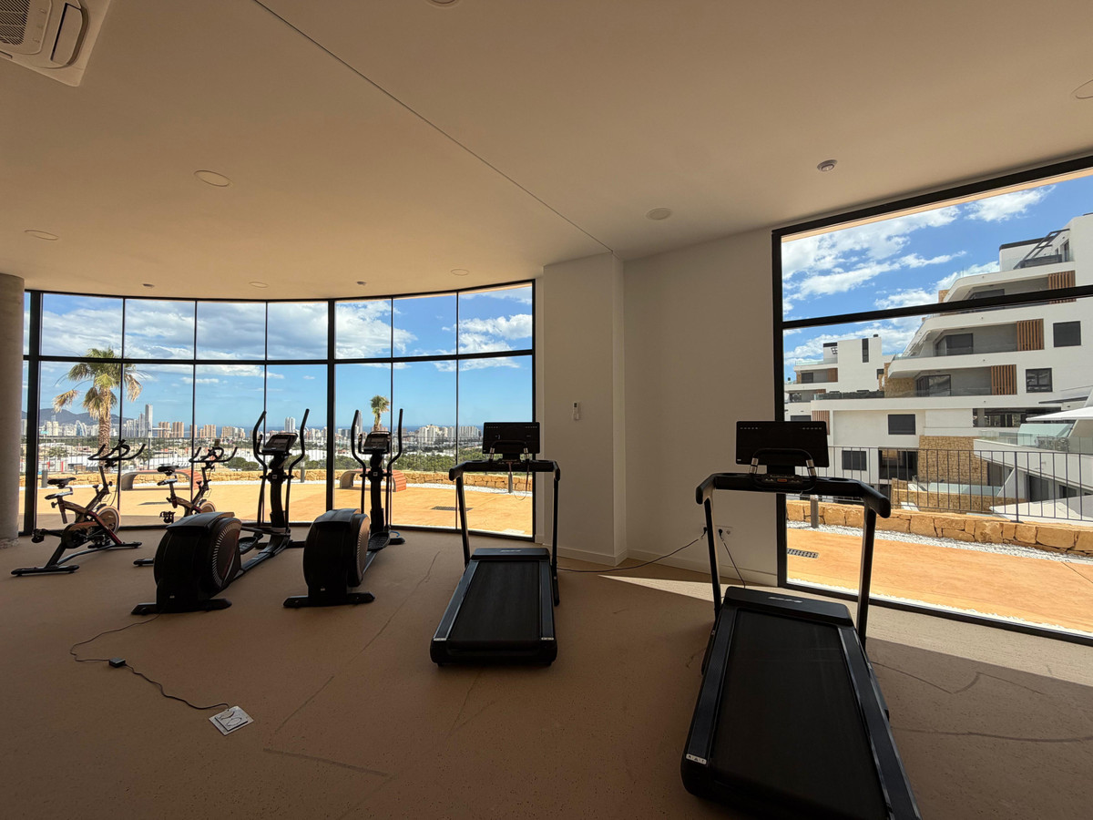 Se vende Apartamento Planta Media de 2 dormitorios en Costa Blanca, Alicante, España
