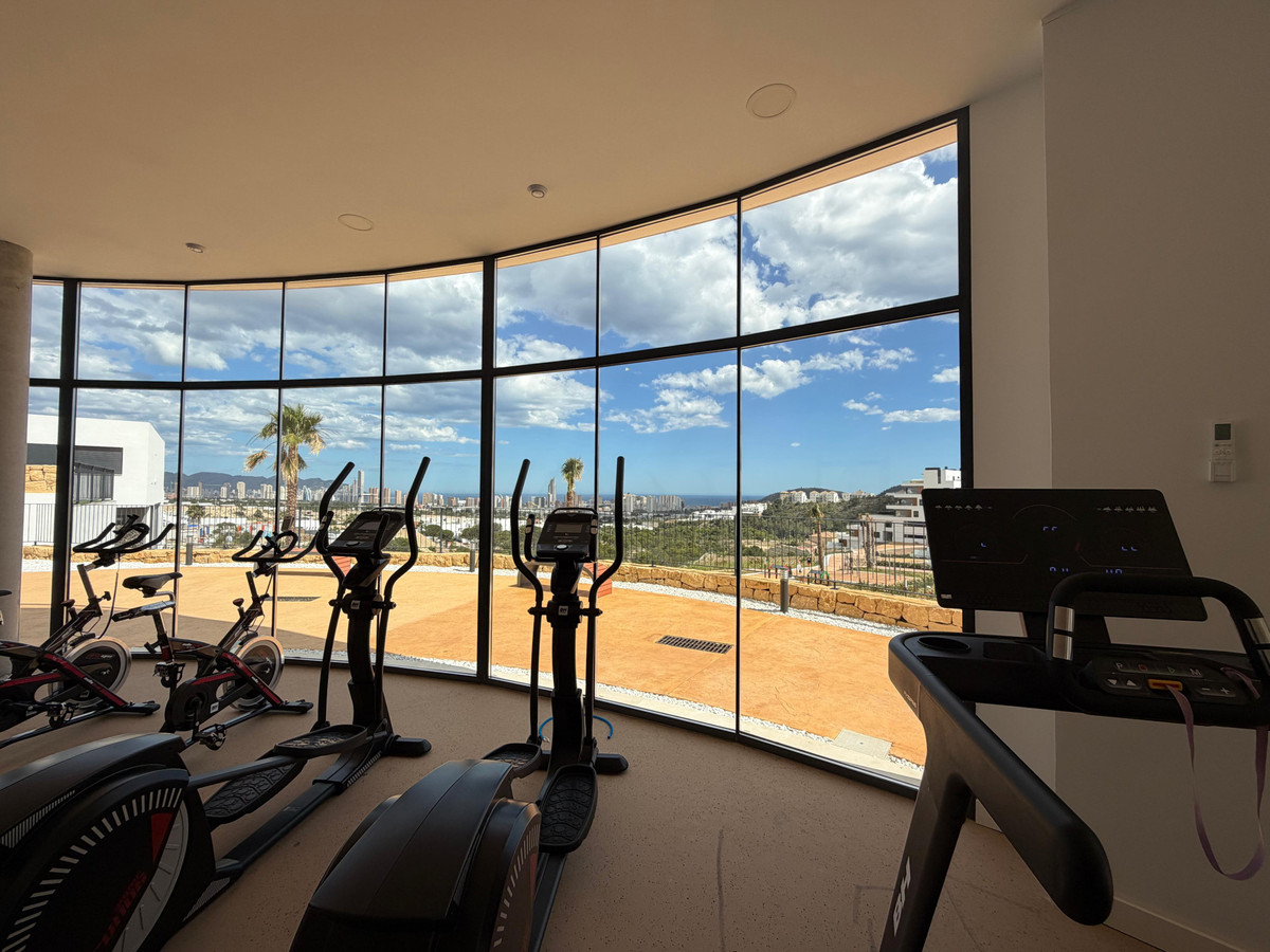 Se vende Apartamento Planta Media de 2 dormitorios en Costa Blanca, Alicante, España