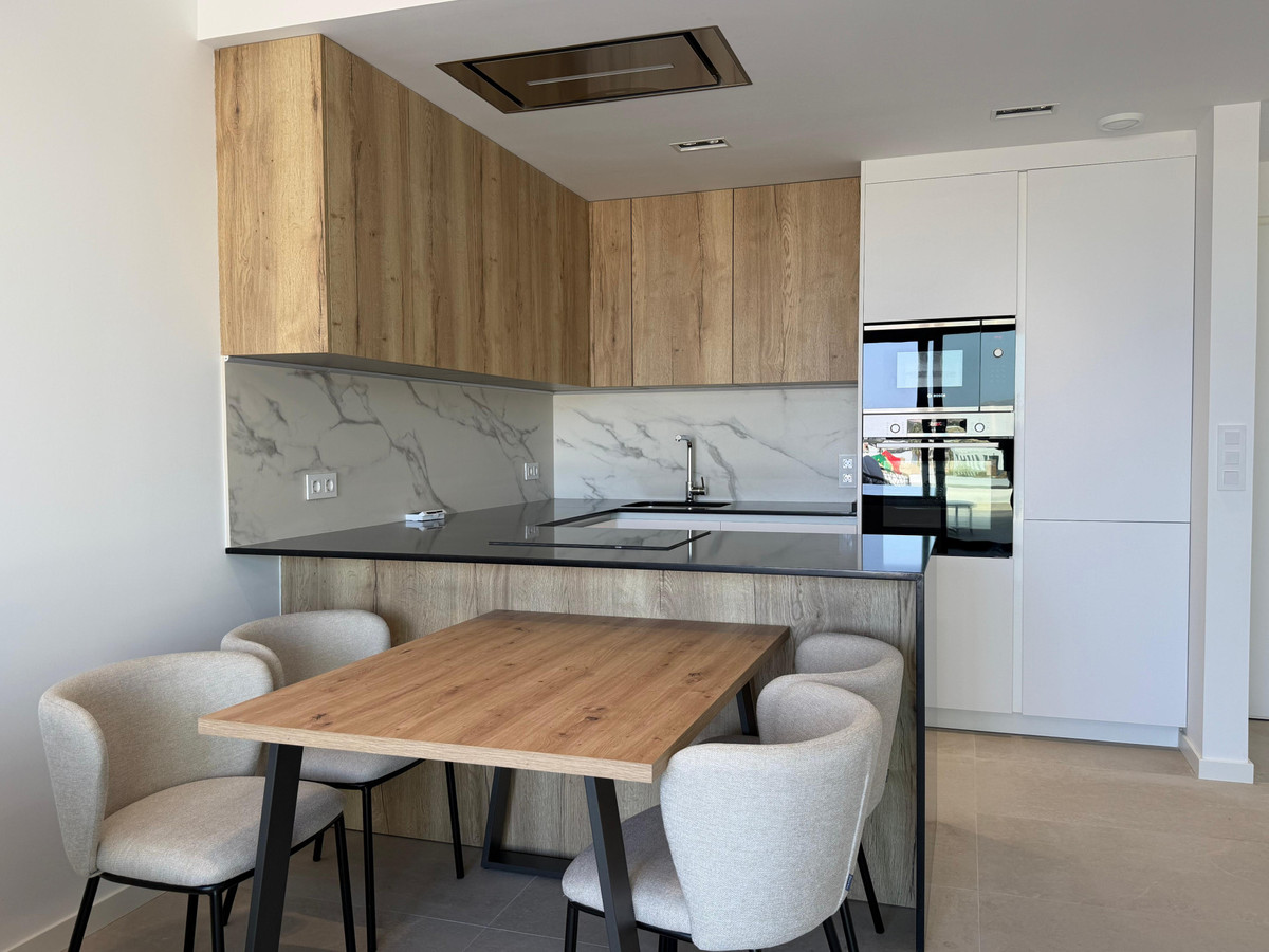 Se vende Apartamento Planta Media de 2 dormitorios en Costa Blanca, Alicante, España