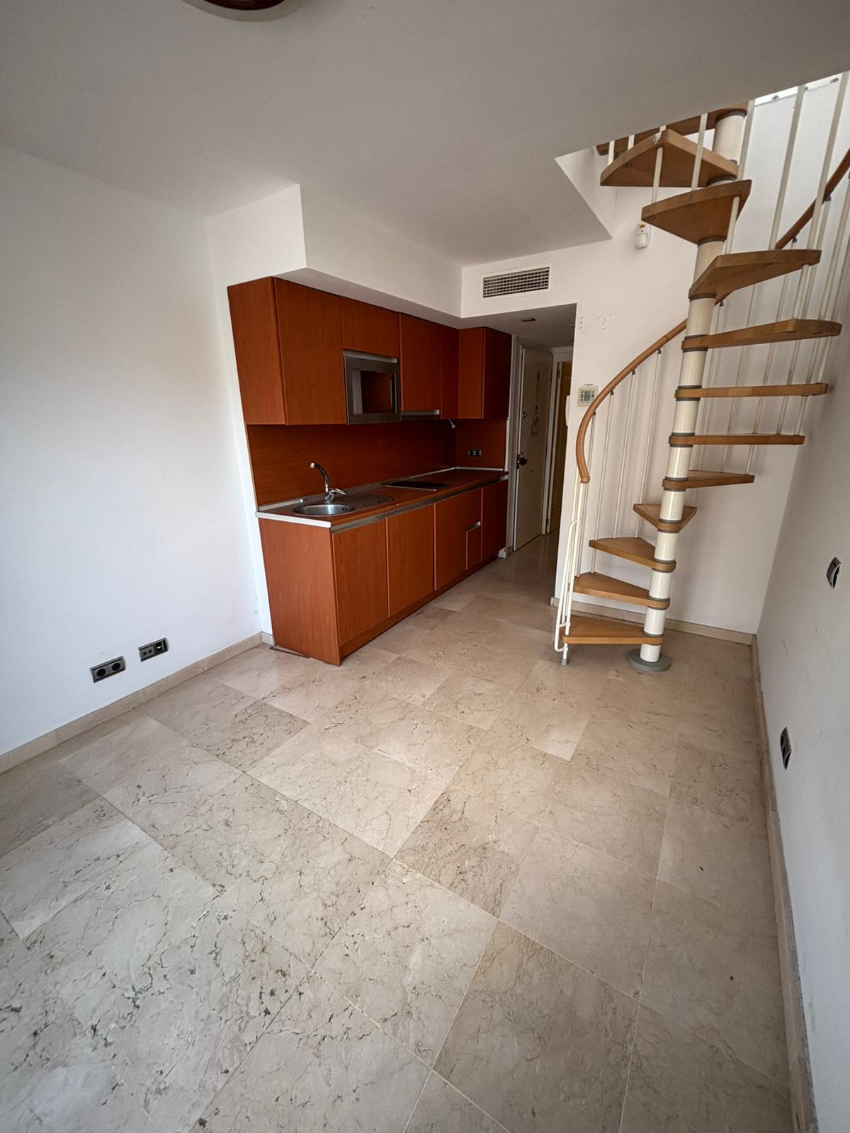 Se vende Ático Dúplex de 1 dormitorios en Costa Del Sol, Málaga, España