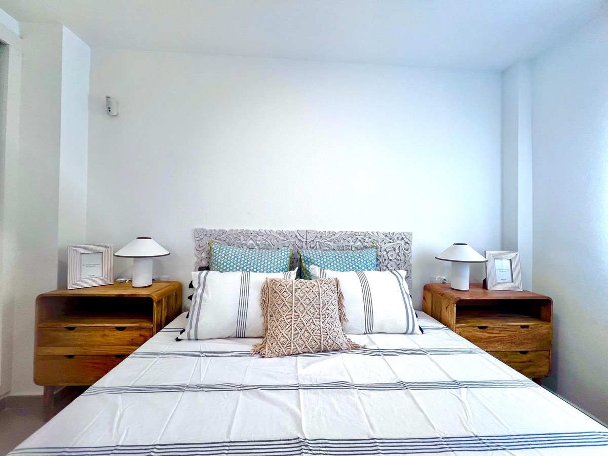 2 Bed Apartment for sale in Torrevieja Costa Blanca, Alicante, Spain